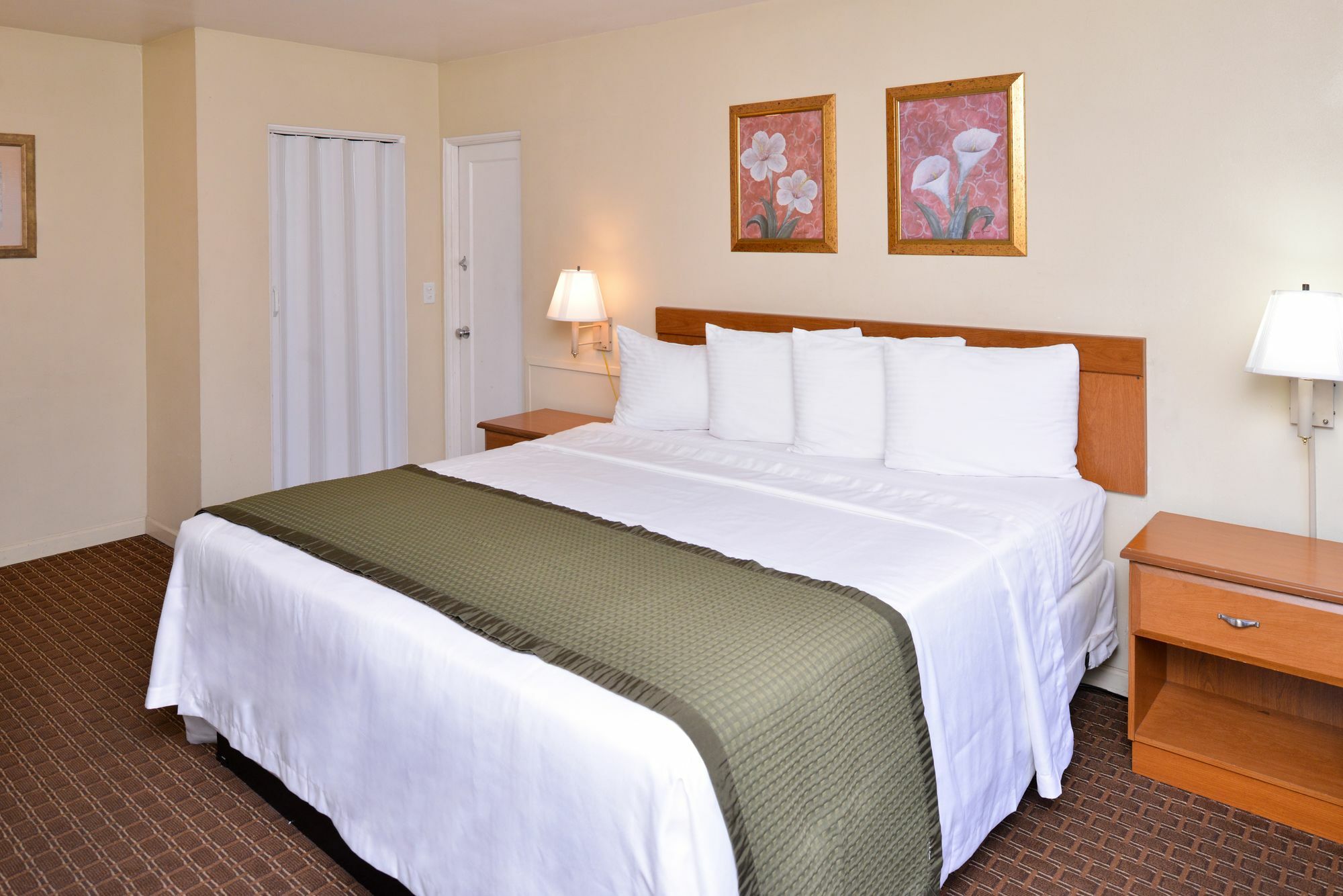 Travelodge By Wyndham Eugene Downtown/University Of Oregon Exteriör bild