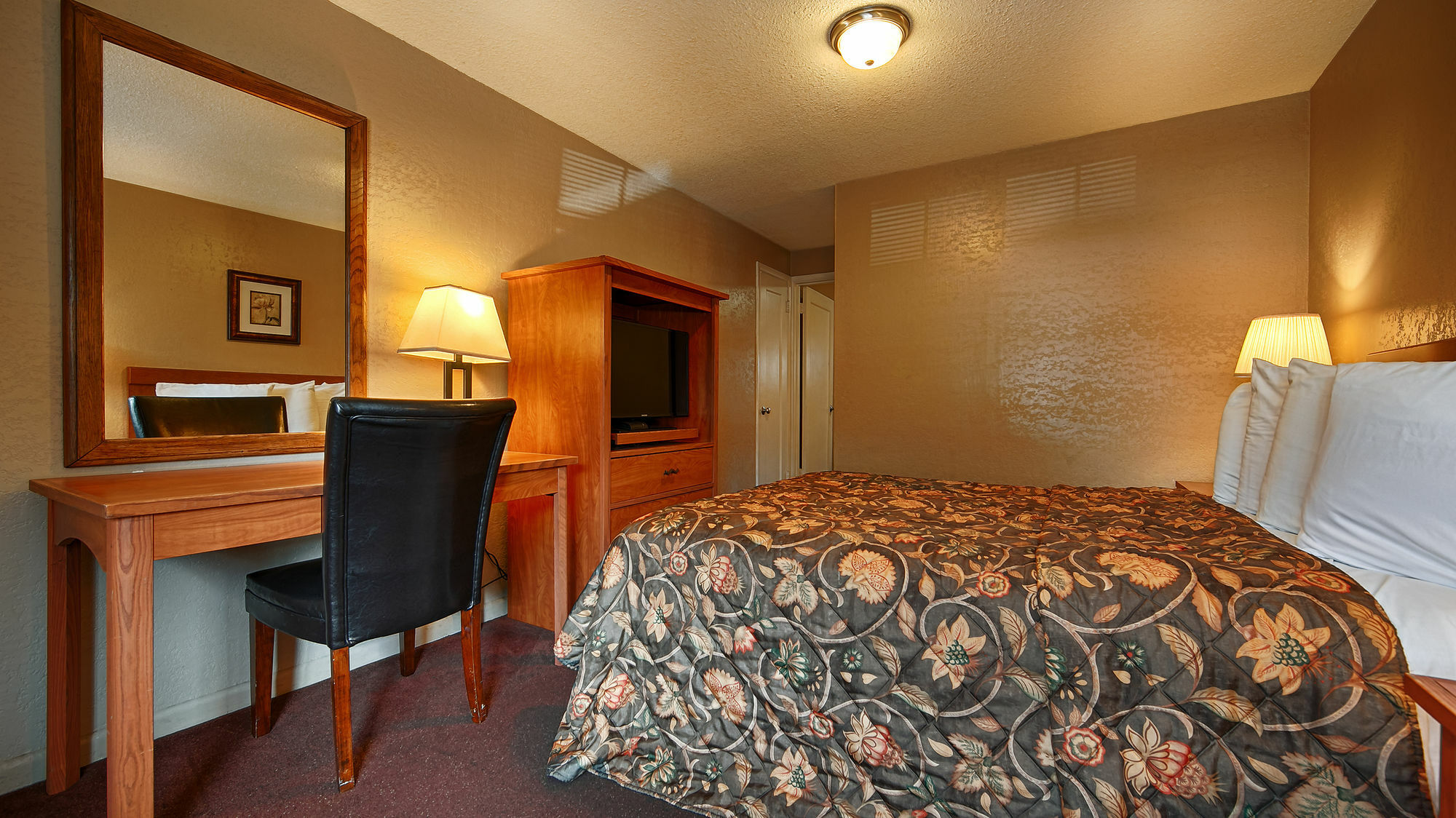 Travelodge By Wyndham Eugene Downtown/University Of Oregon Exteriör bild