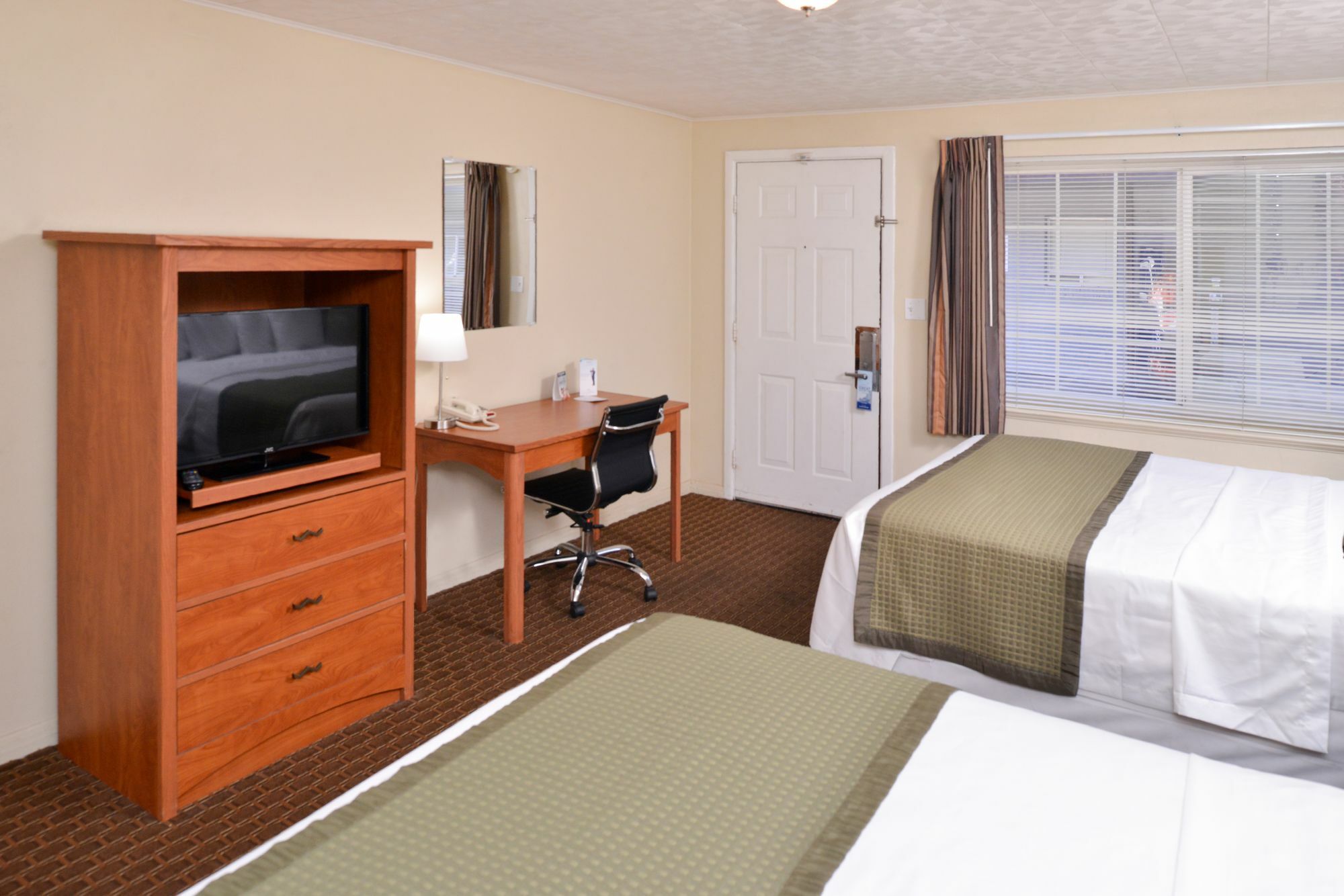 Travelodge By Wyndham Eugene Downtown/University Of Oregon Exteriör bild